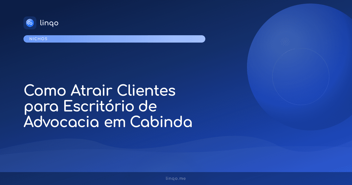 Escritório de advocacia em Cabinda com advogado a atender cliente em reunião corporativa