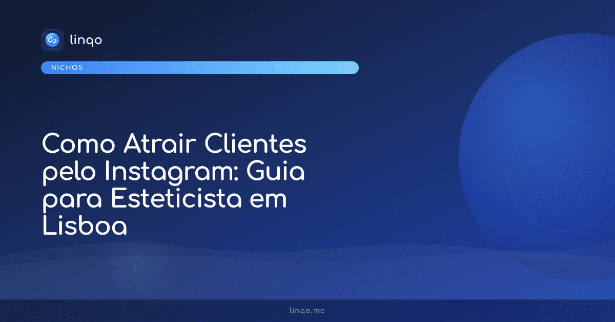 Esteticista em gabinete de estética em Lisboa a utilizar telemóvel para gerir perfil no Instagram